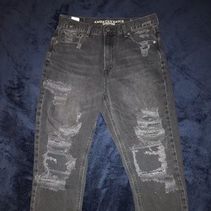 American Eagle mom jeans